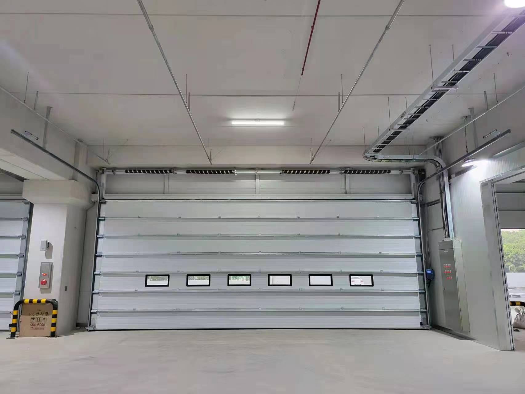 Почему секционные ворота могут решить больше, чем просто проблемы доступа?